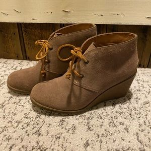 Sperry Celeste Prow booties